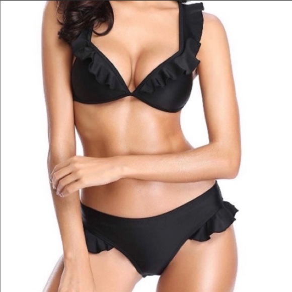 Marinavida Other - New Black Marinavida Flouncy Bikini Set